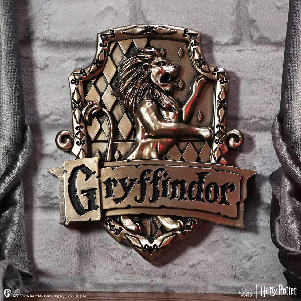 Harry Potter Gryffindor Wall Plaque