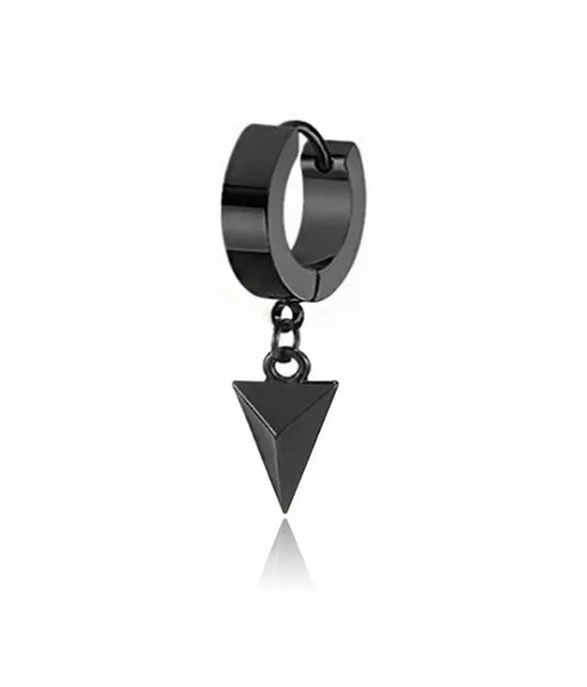 A ring shaped earring with a triangular shape dangling from it by a small link chain. Black in colour this earring has a small bar in the ring that opens for attaching in your earlobe.